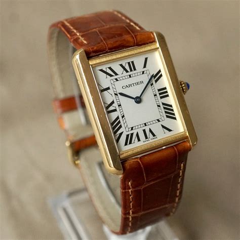 cartier tank gold solo